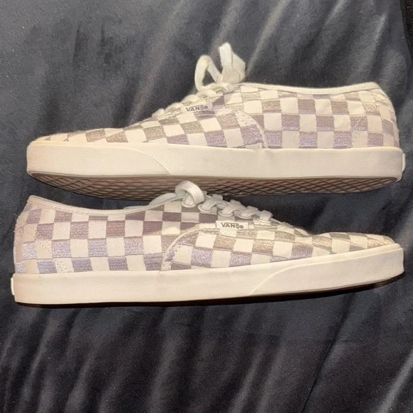Vans Sneakers Men’s 6.5 Women’s Size 8 Silver & White Checker board Checkered GU - Picture 3 of 13